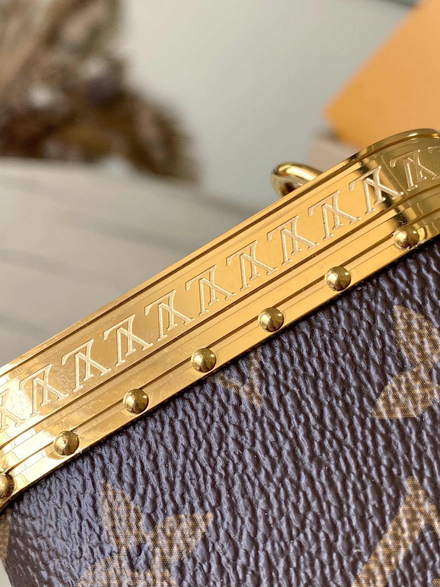 l0vis Vvtt0n petite malle handbags-18.5 × 10.2 × 5 cm