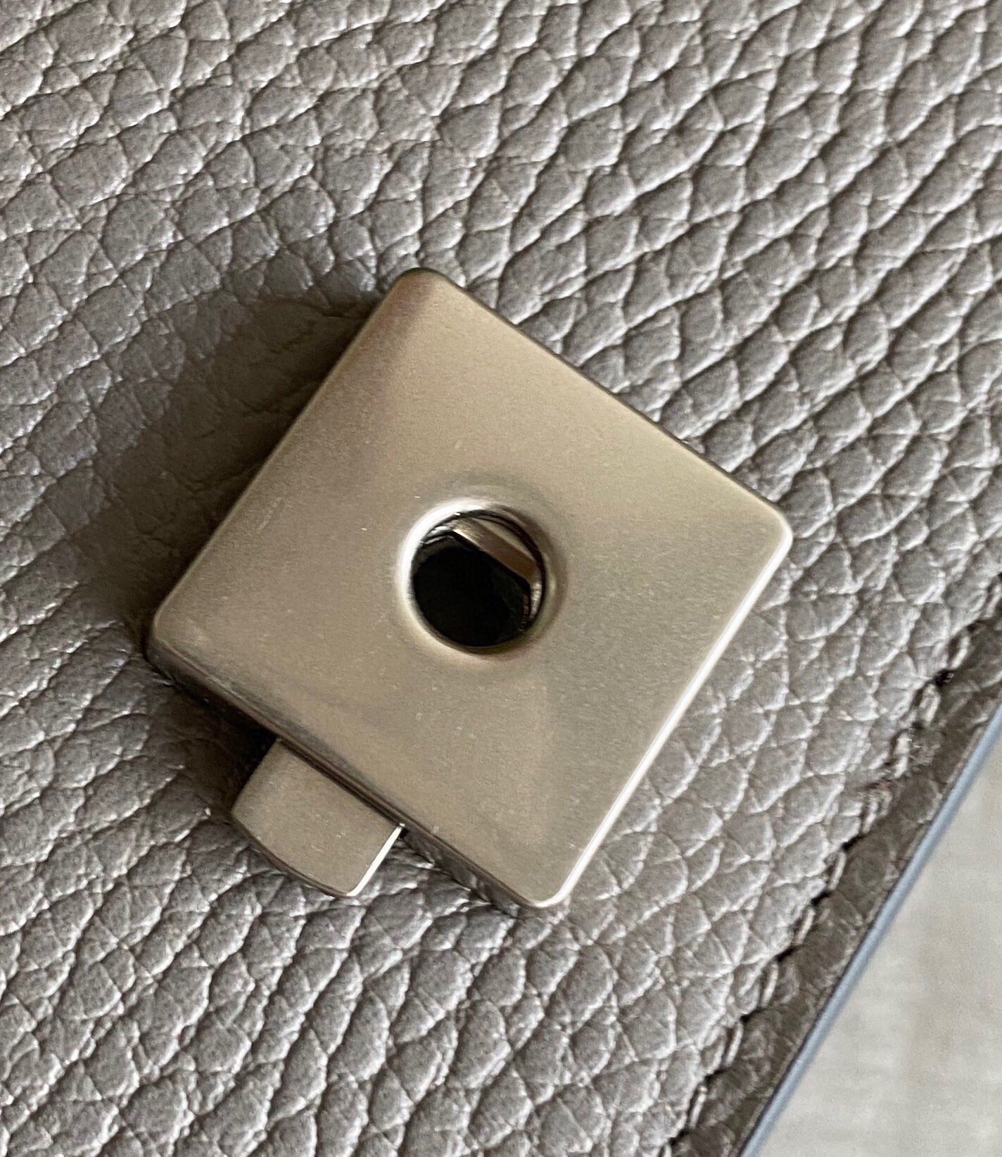 G*u*i dionysus-28*18*9cm