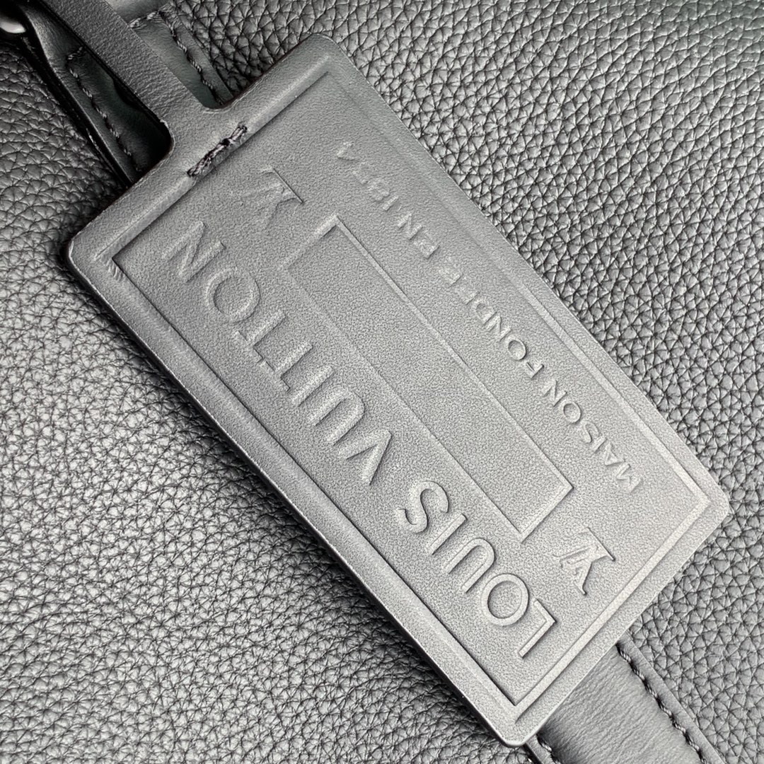 l0*is V*t0n keepall bandouliÈre 40 -42*26*20cm