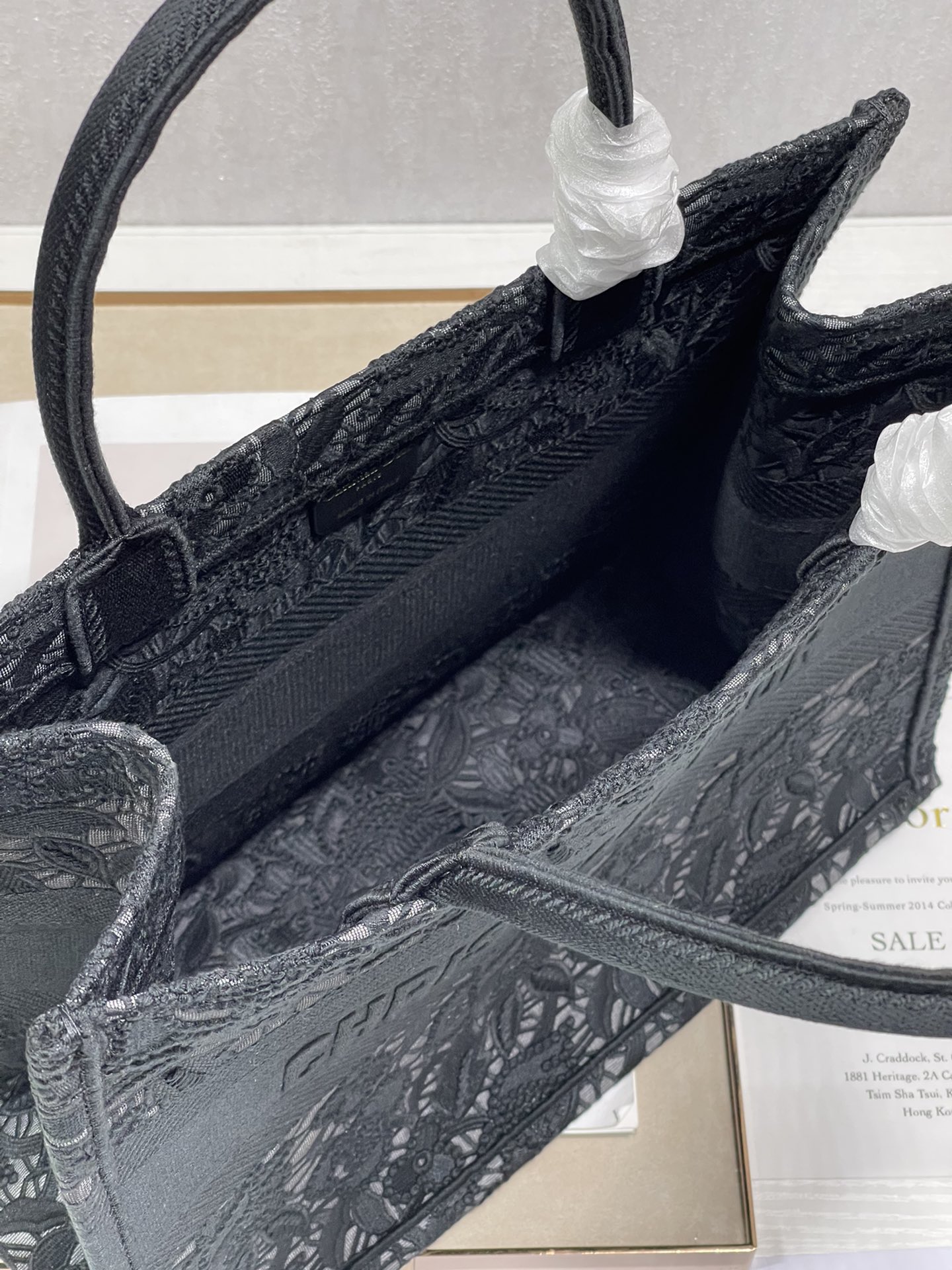 D*or small book tote-36*28cm