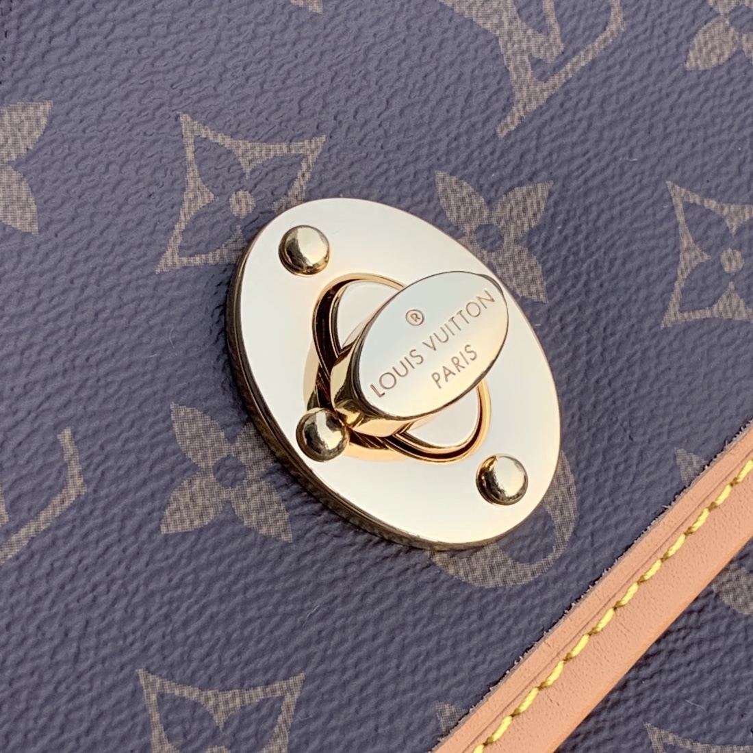 l0*is V*t0n tikal pm-22.5×13×8cm