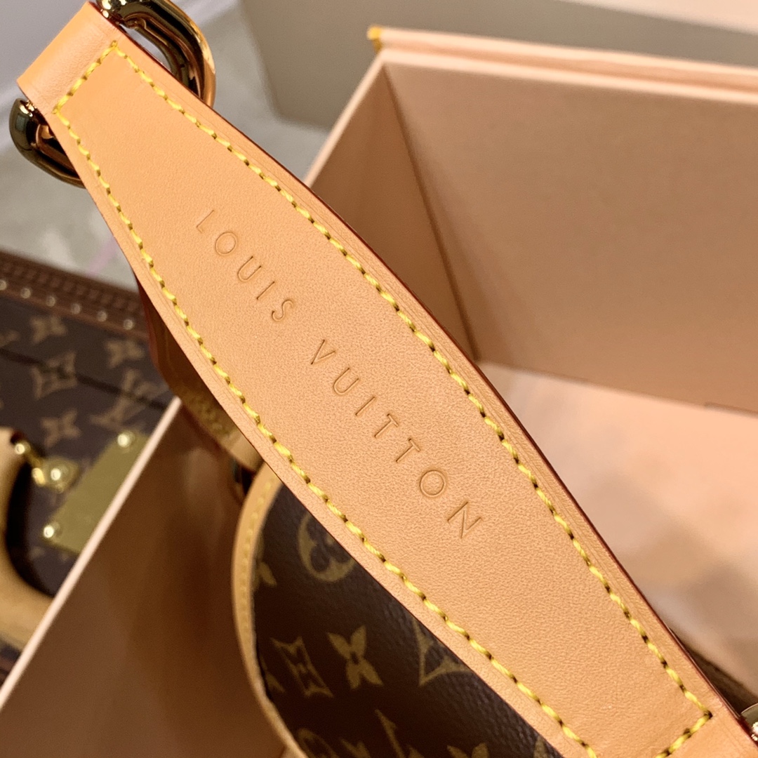 l0*is V*t0n tikal pm-22.5×13×8cm