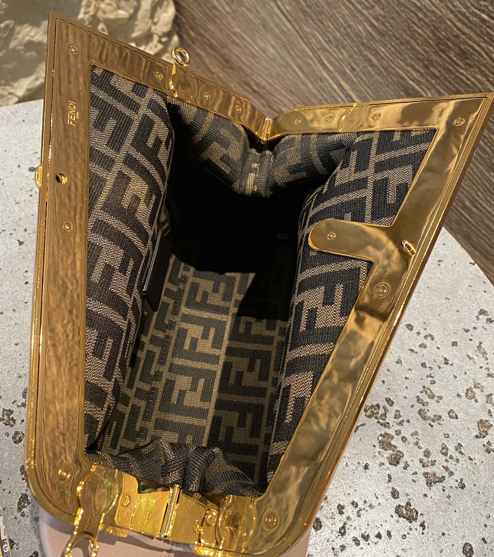 F**di first bag-26*18*9.5/32.5*23.5*15cm