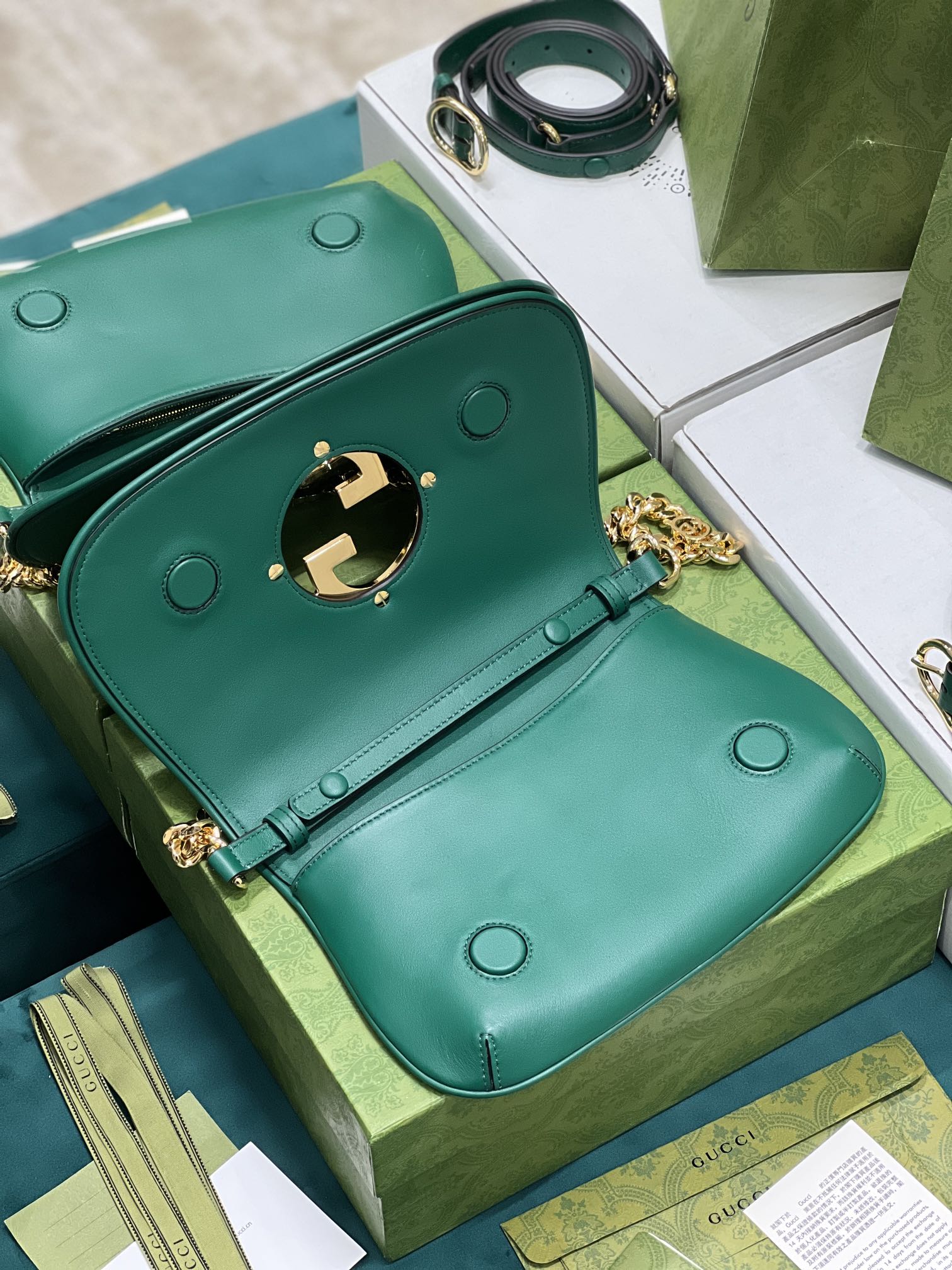 G*u*i blondie shoulder bag-28*16*4cm