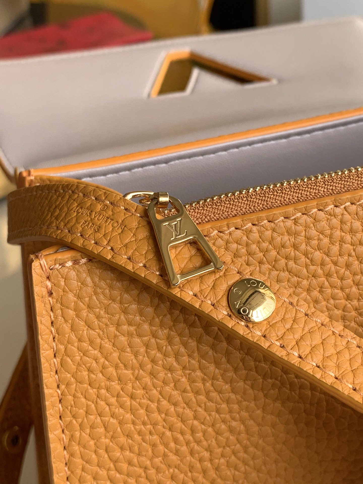 l0*is V*t0n twist one handle-17.0 x 25.0 x 11cm