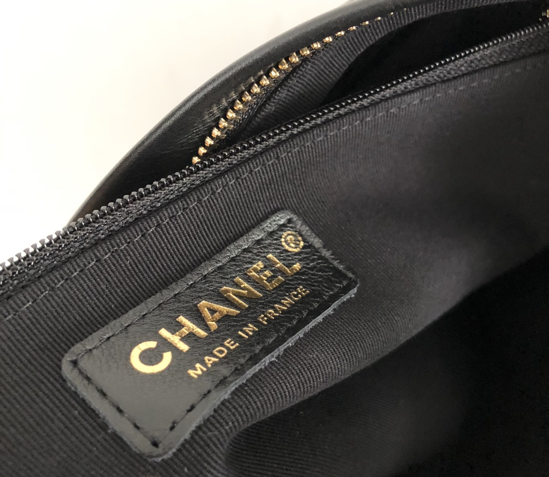 CHANLE Tote Bag