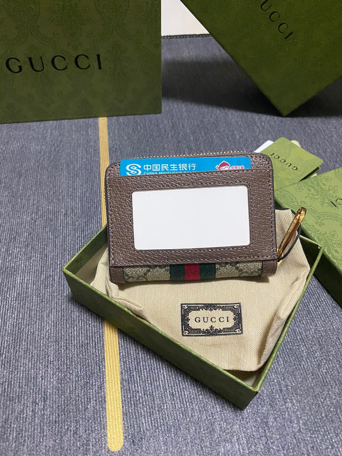 G*u*i wallet-11.5*8.5*3cm