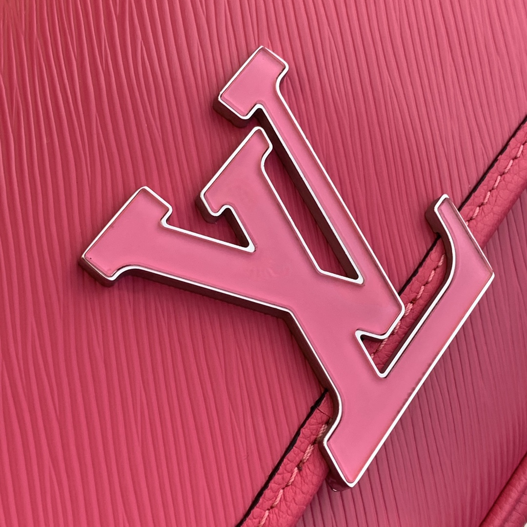 l0*is V*t0n buci handbag-24.5 x 15.5 x 9cm