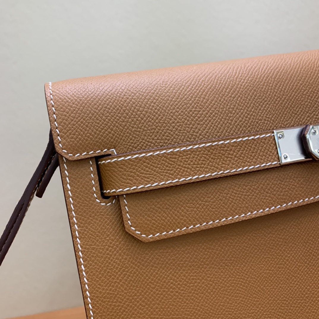 H**me5 Epsom Kelly Depeches 25 Pouch-29CM