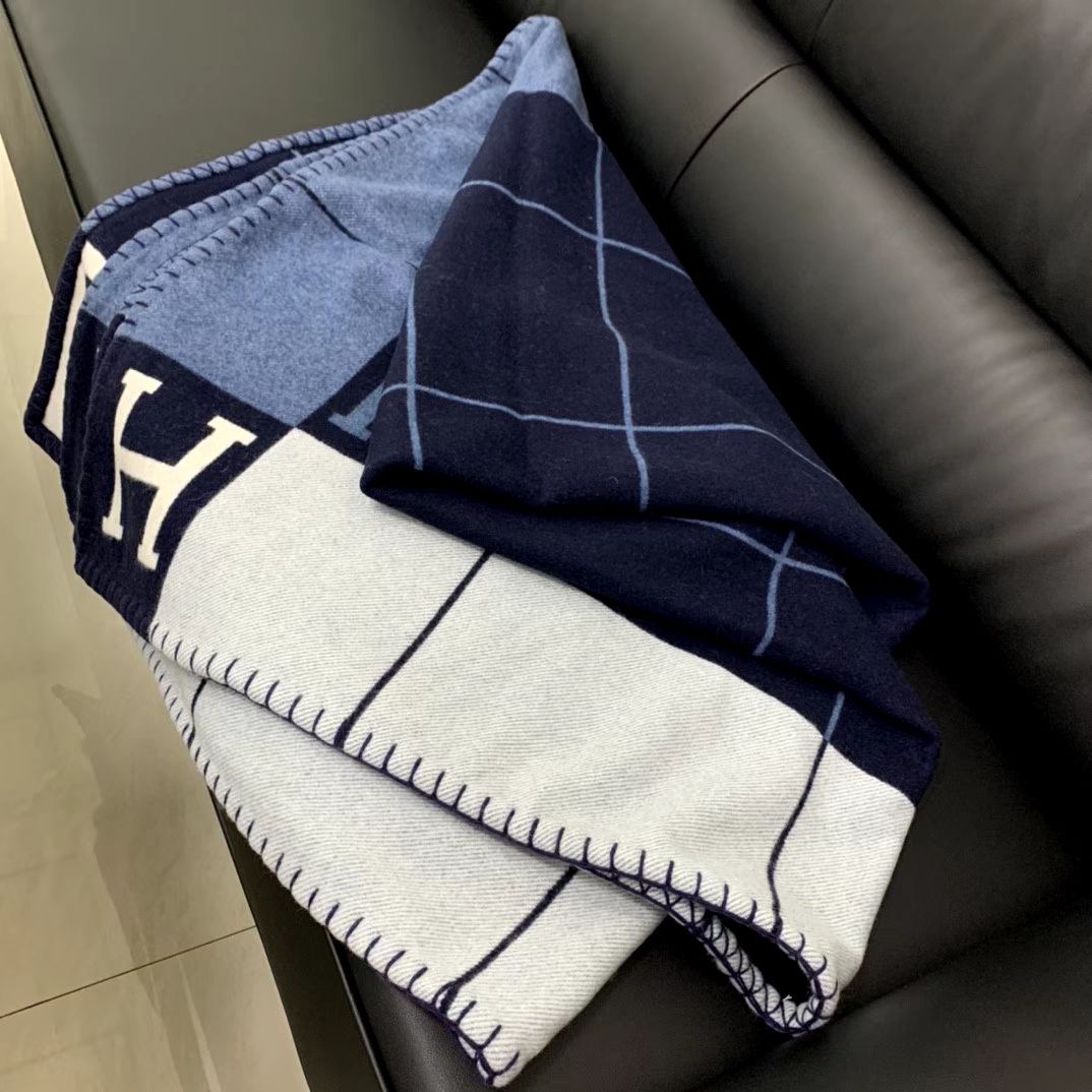 H**mes blankets-180*140cm