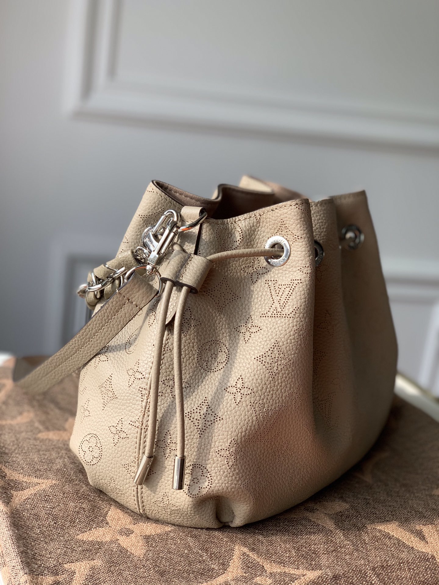 l0*is V*t0n muria tote bag-25*25*20cm