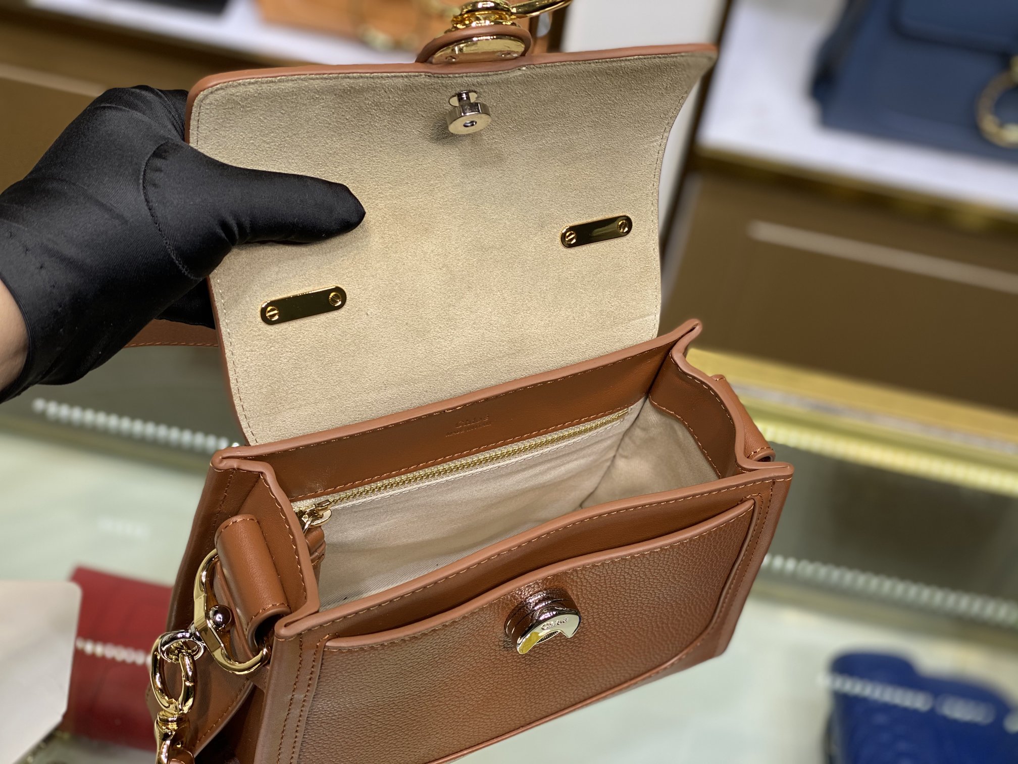 Ch10e tess bag-21*8*17cm