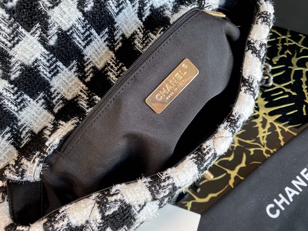 Ch@nel 19 Flap Bag-30CM