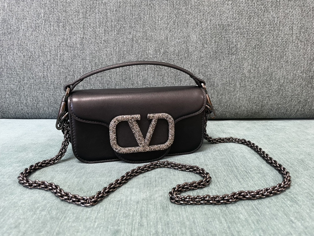 Va1e*ntin0 handbags-20*15*7cm