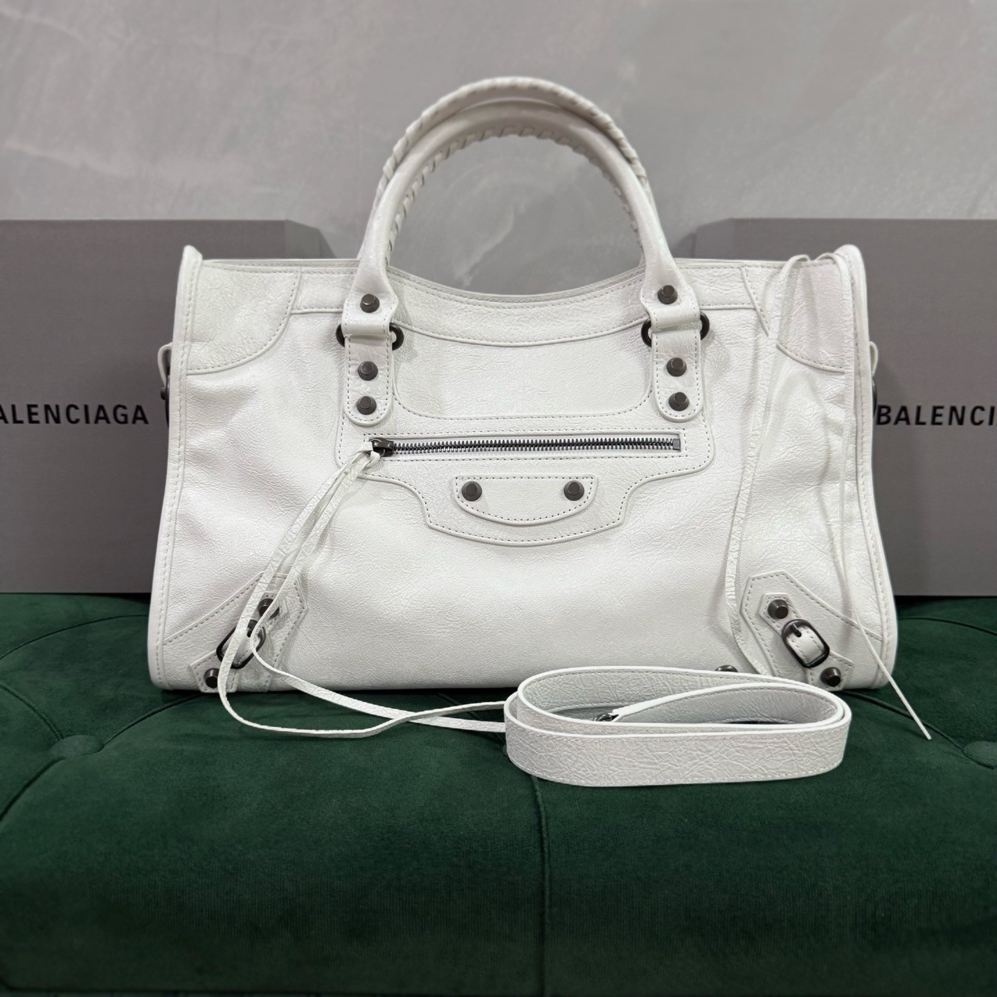Balenciag Women''s Le City Bag in Optic White-38*24*14CM
