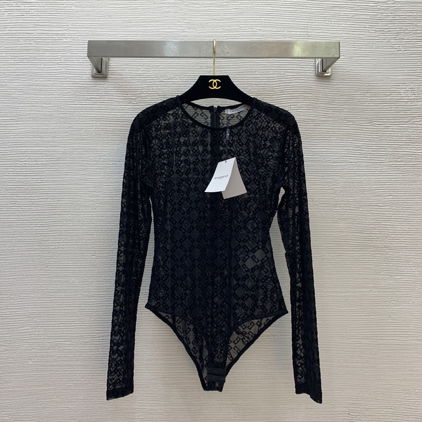 G1uenchy logo-flocked body