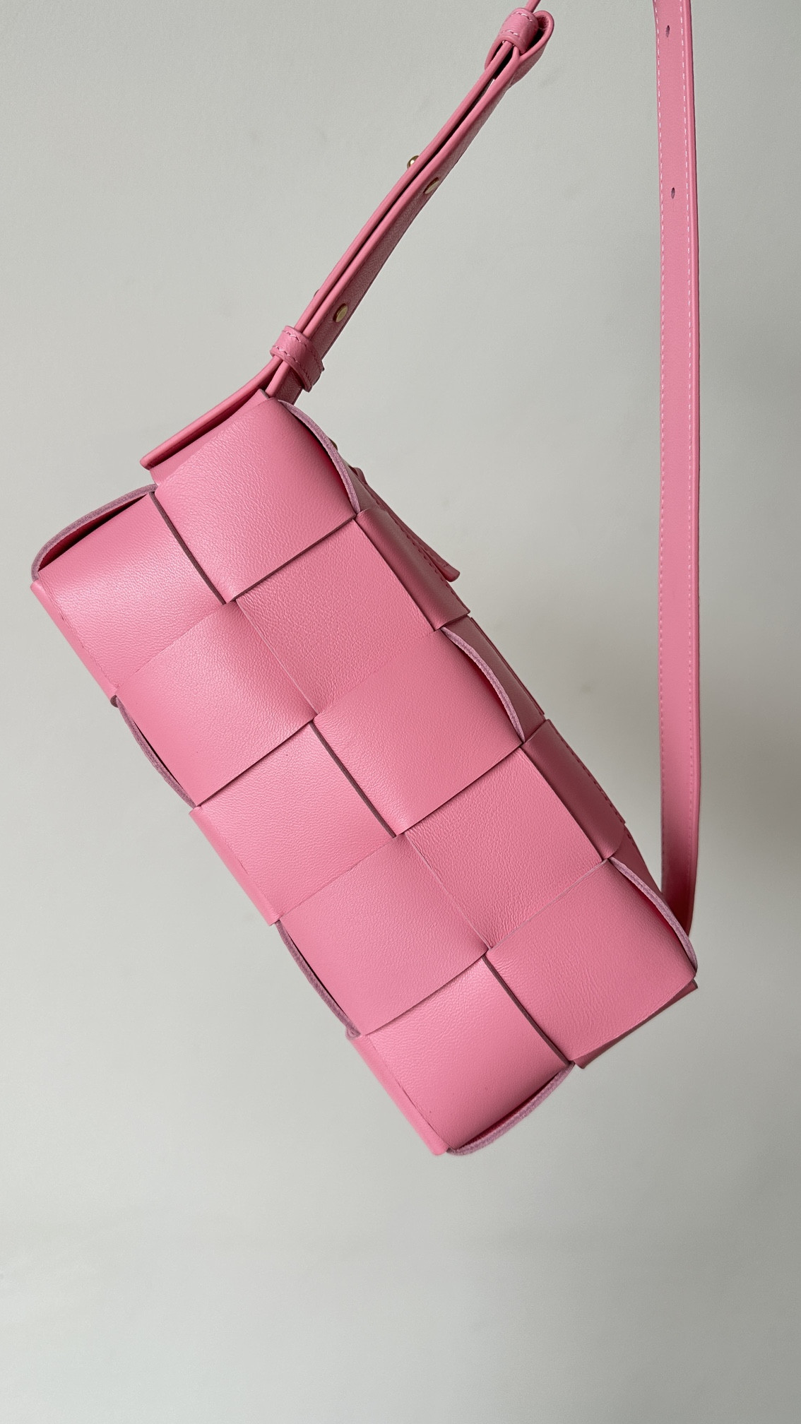 bo*te*ga ve*ne*ta bR1ck mini cassette bag-23.5*10*10cm