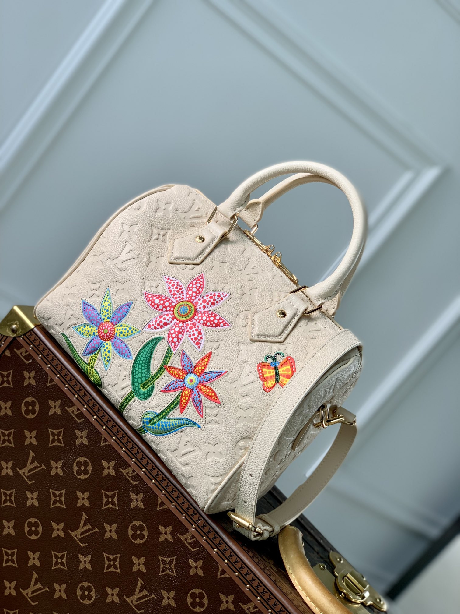 l0*is V*t0n xyk speedy bandoulière 25-25x 19 x 15cm