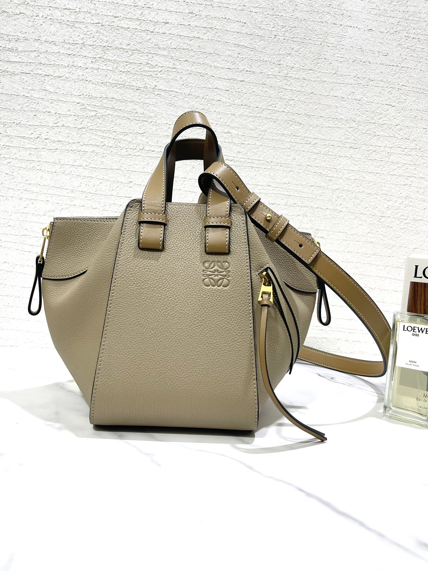 L0ew* hammock bag-20.8*19.5*14.5cm