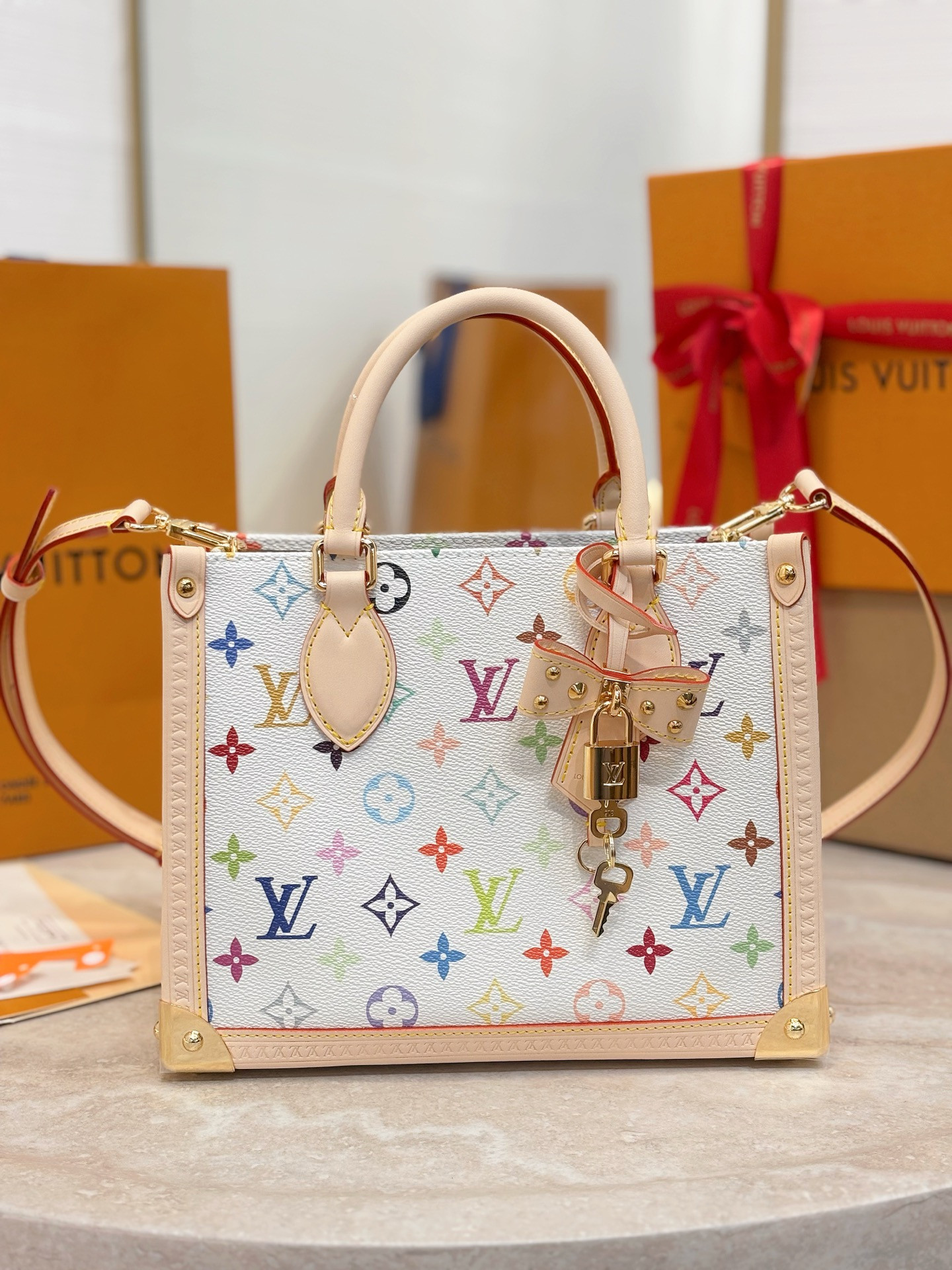LV x TM Onthego PM Other Monogram Canvas-19 x 11.5 x 25CM