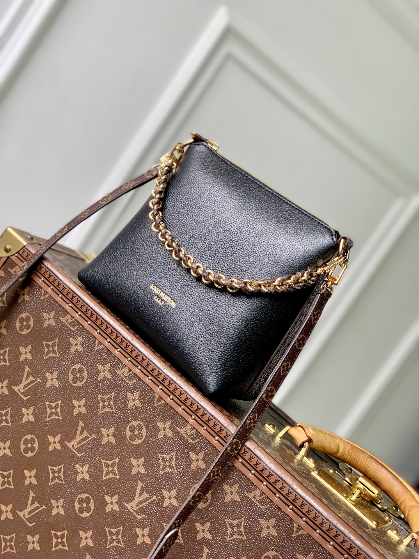 L0vis Vvtt0n Multipass Mini Handbags-M3A389-17.5 x 18 x 9.5CM
