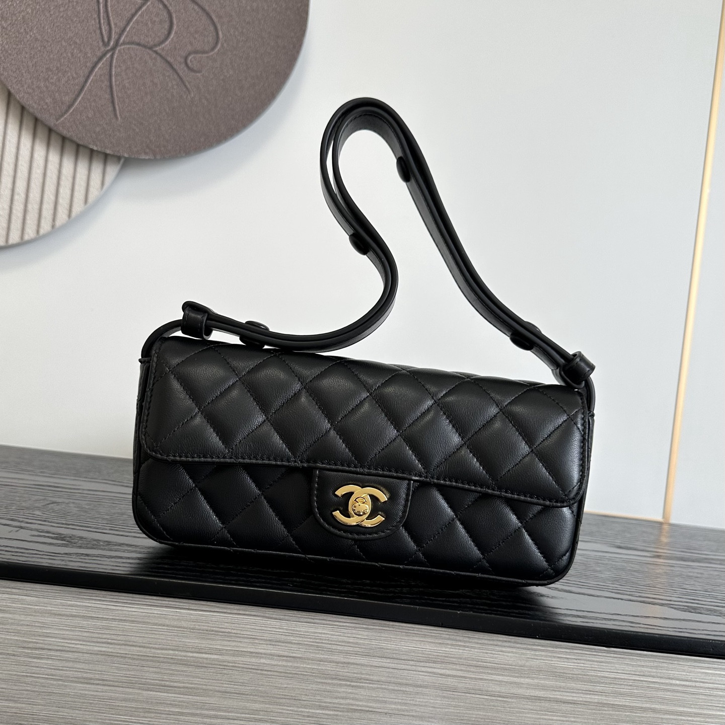 Ch@nel Leather Flap Shoulder Bag-10X25X5CM