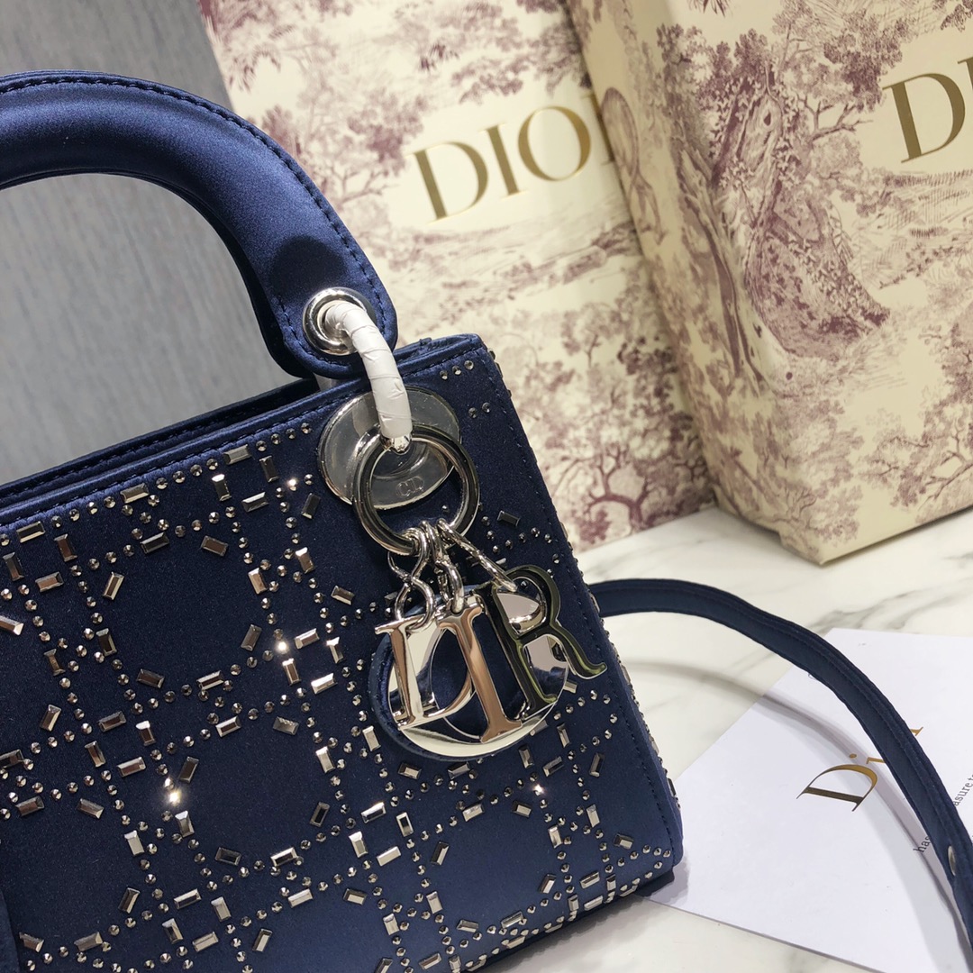 lady D*or mini-17*15*8cm