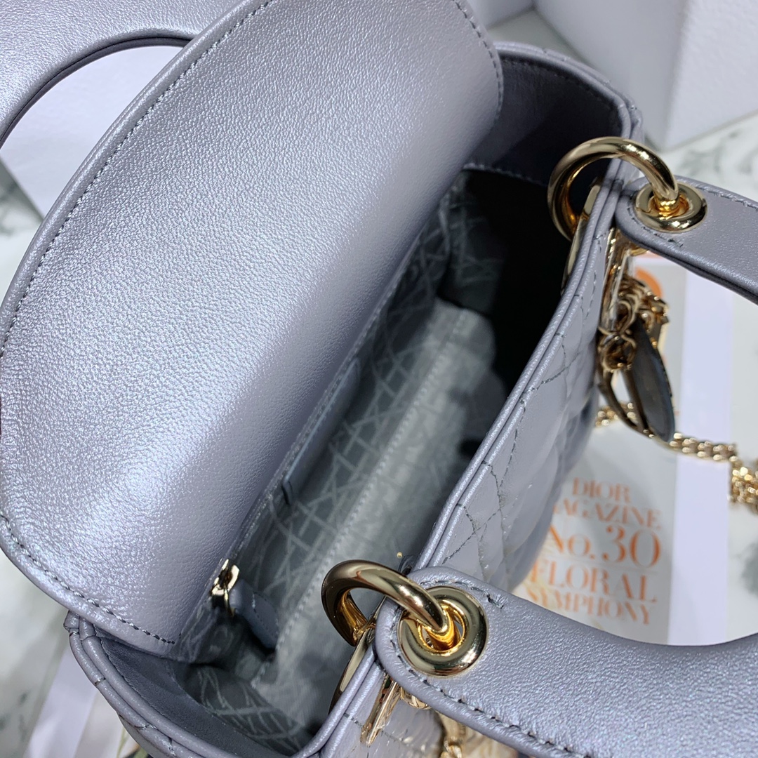 lady D*or mini-17*15*8cm