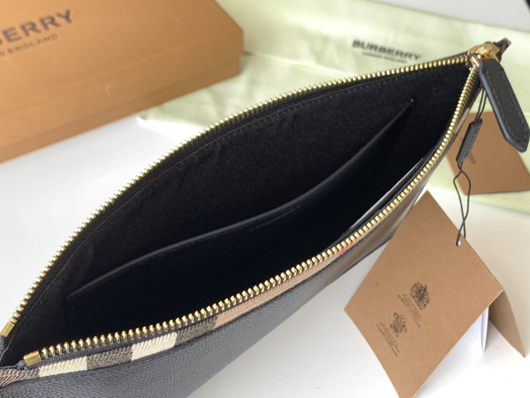 B**rry wallet-30 x 20 cm