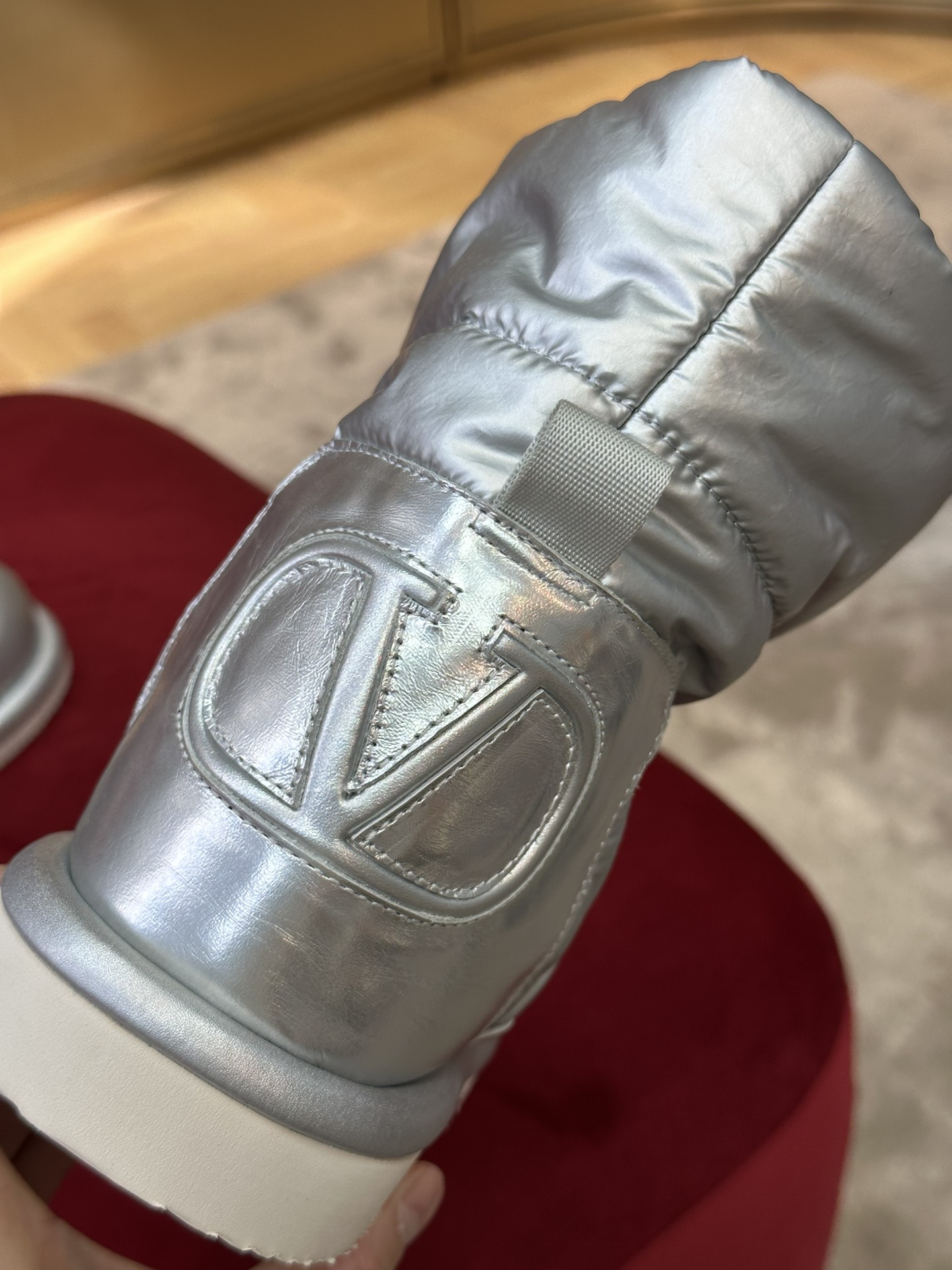 Va1e*ntin0 boots(eu35-42)