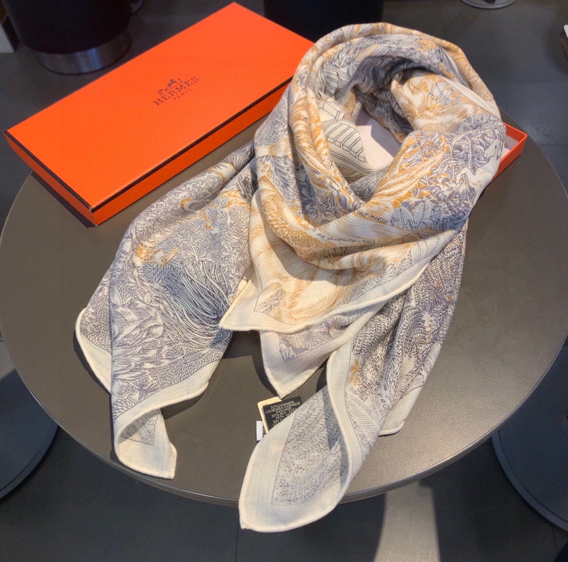 H**mes square towel-140*140cm