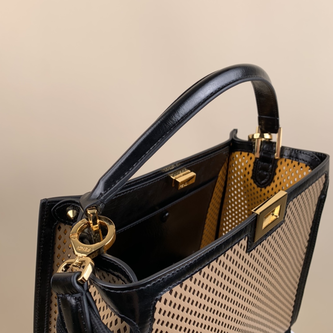 F**di peekaboo-30x25x15cm