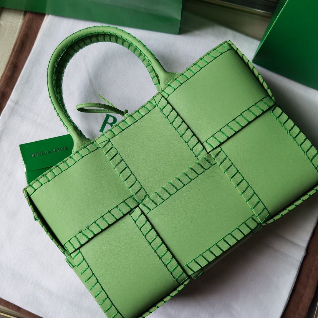 Bo*te*ga arco tote-30x20x11.5cm