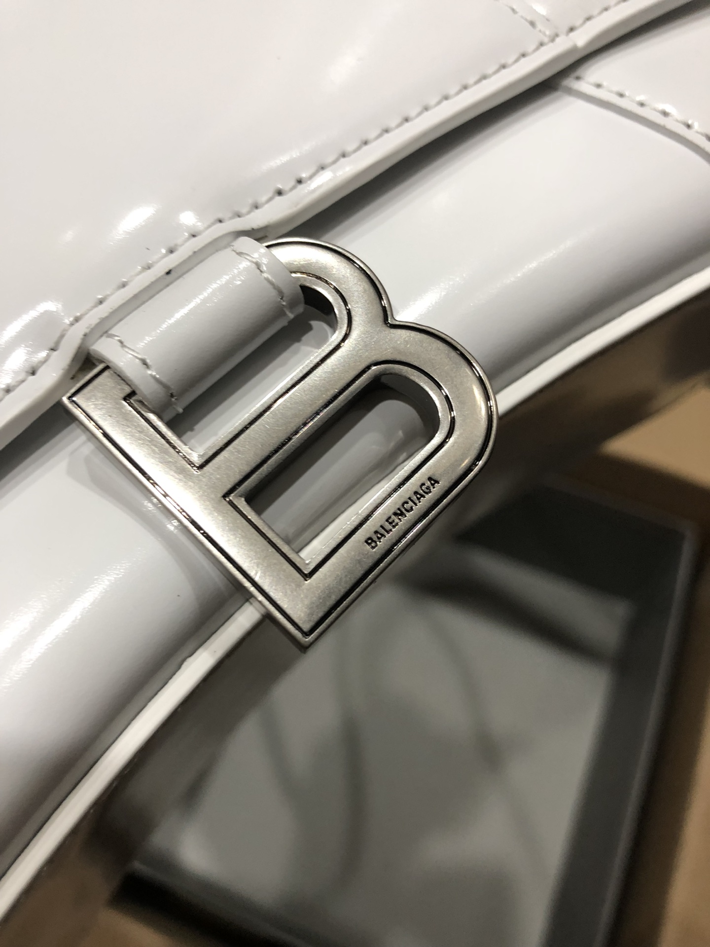 Ba*len*cia*ga hourglass bag-23x10x24cm