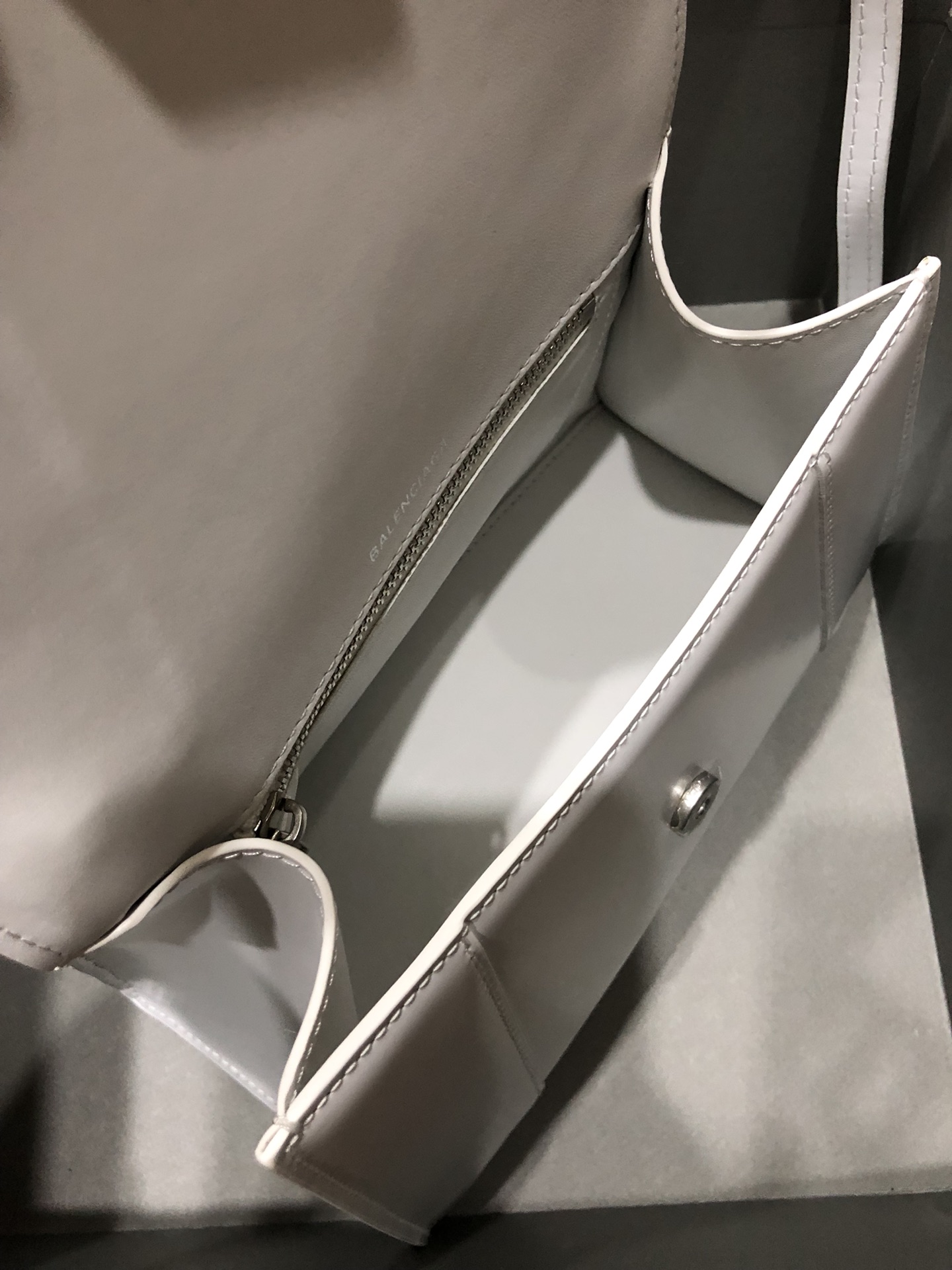 Ba*len*cia*ga hourglass bag-23x10x24cm