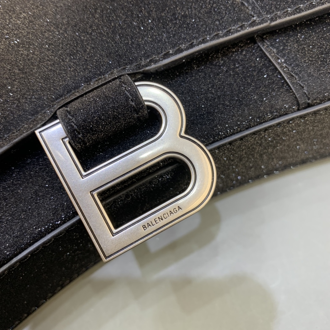 Ba*len*cia*ga hourglass wallet on chain-19*4*12cm