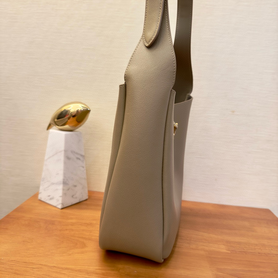 Y*L le5a7 vintage bag-23×22×10cm