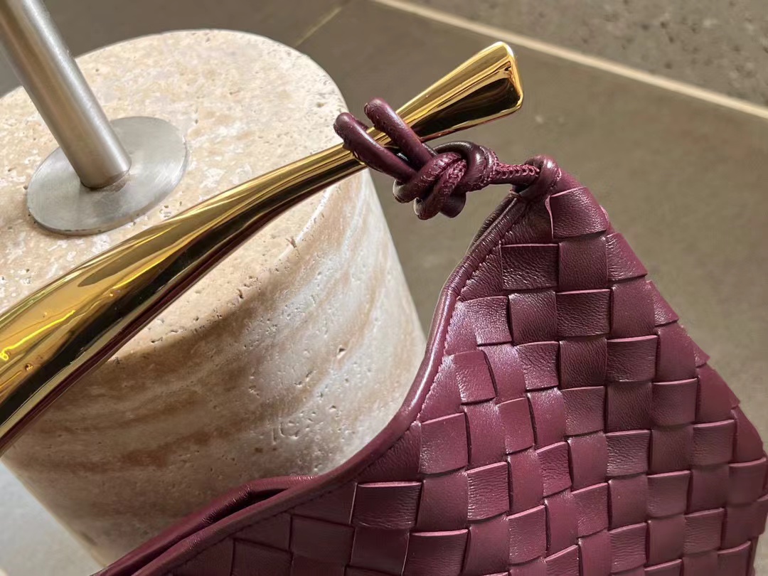 bo*te*ga Ve*ne*ta sardine bag-33x20x4cm