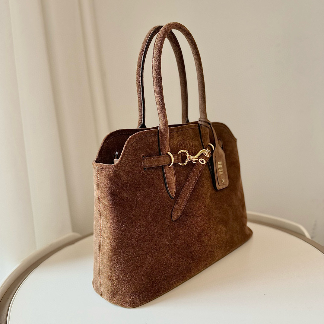 M1um1u aventure nappa tote-31x40x13cm