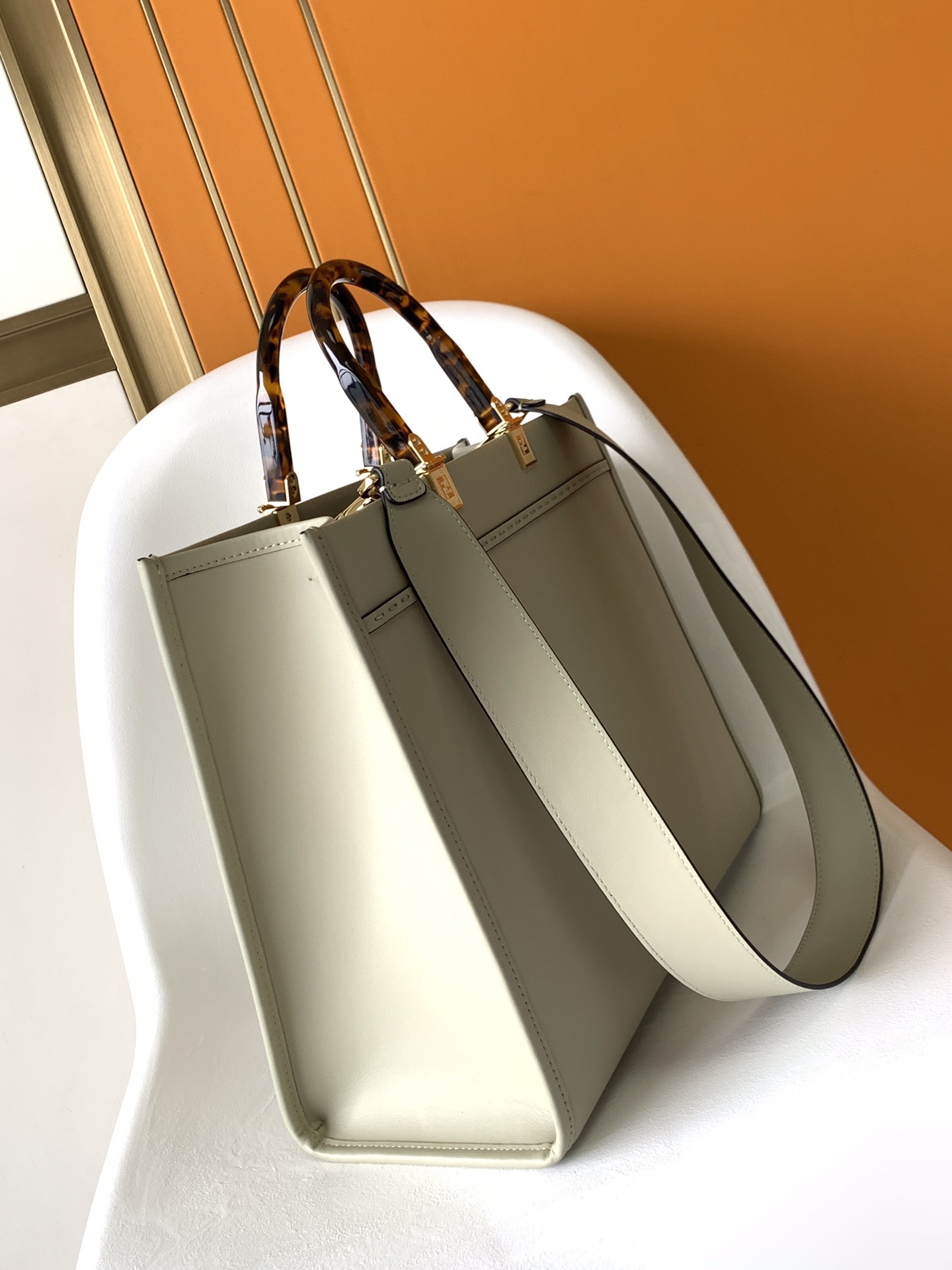 F**di vintage handbags-35x17x31cm