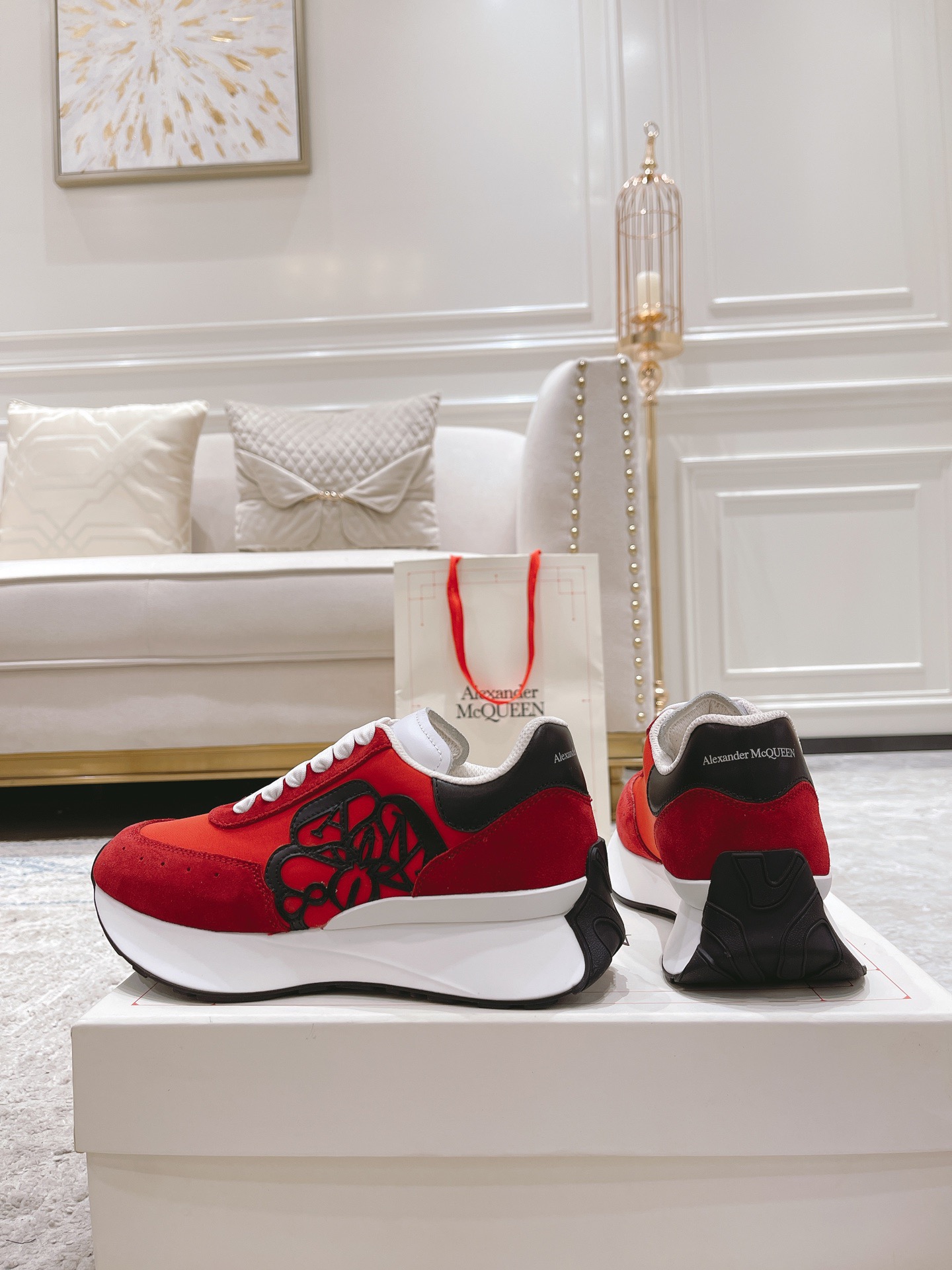 A1exa*der m*q*en sports shoes