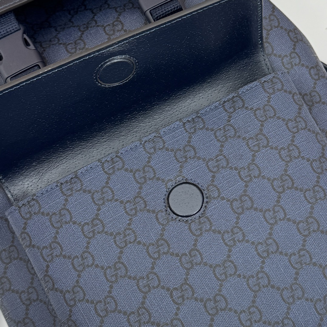 Gvc*1 backpack-34*44*21cm