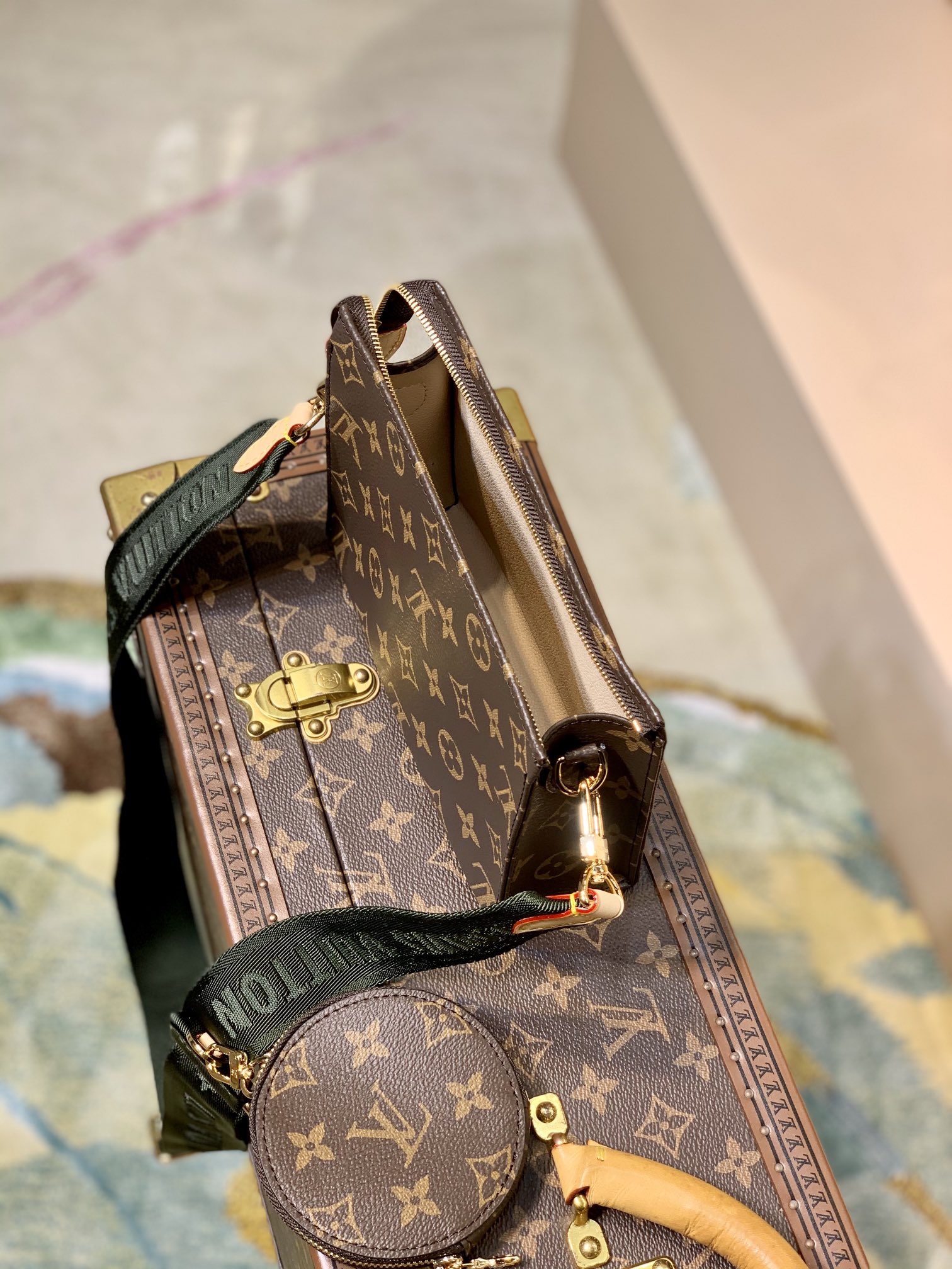 l0*is V*t0n m47546 toiletry handbags- 26-19.0x15.0x6cm