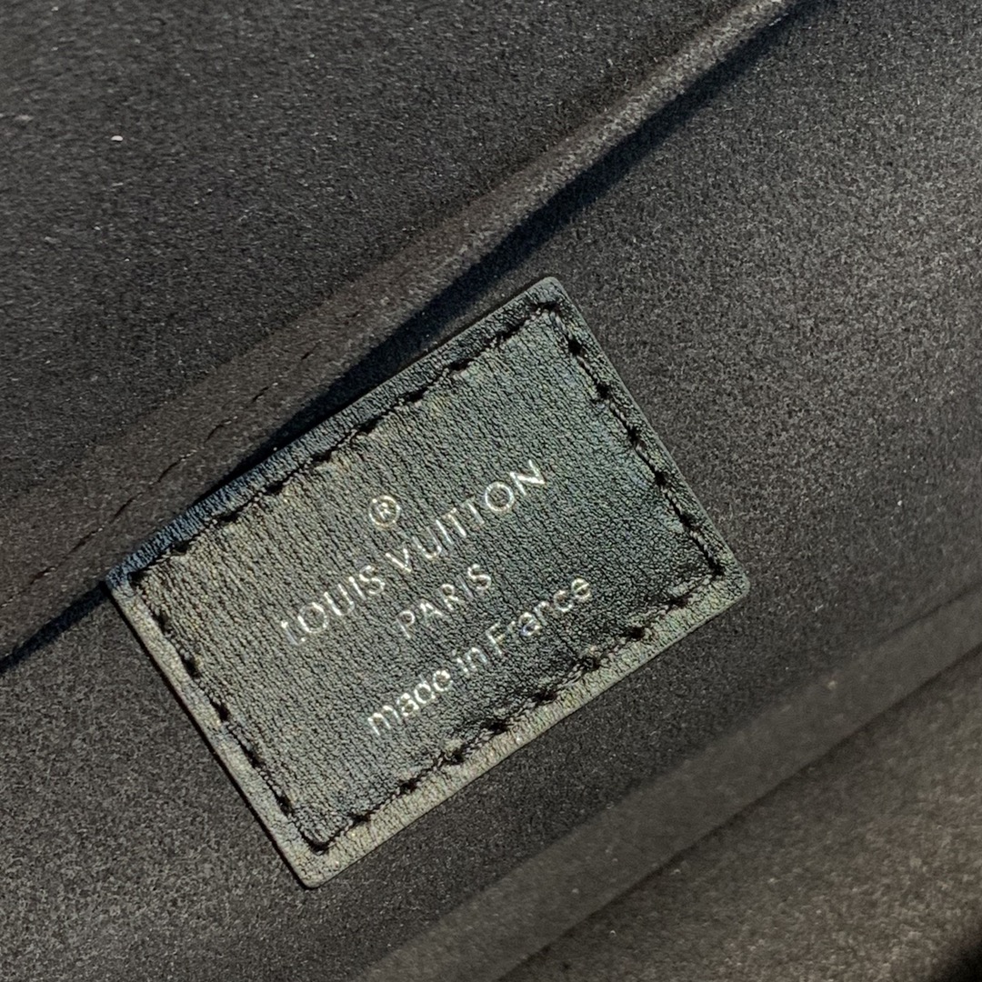 l0*is V*t0n dauphine-25*17*10.5cm