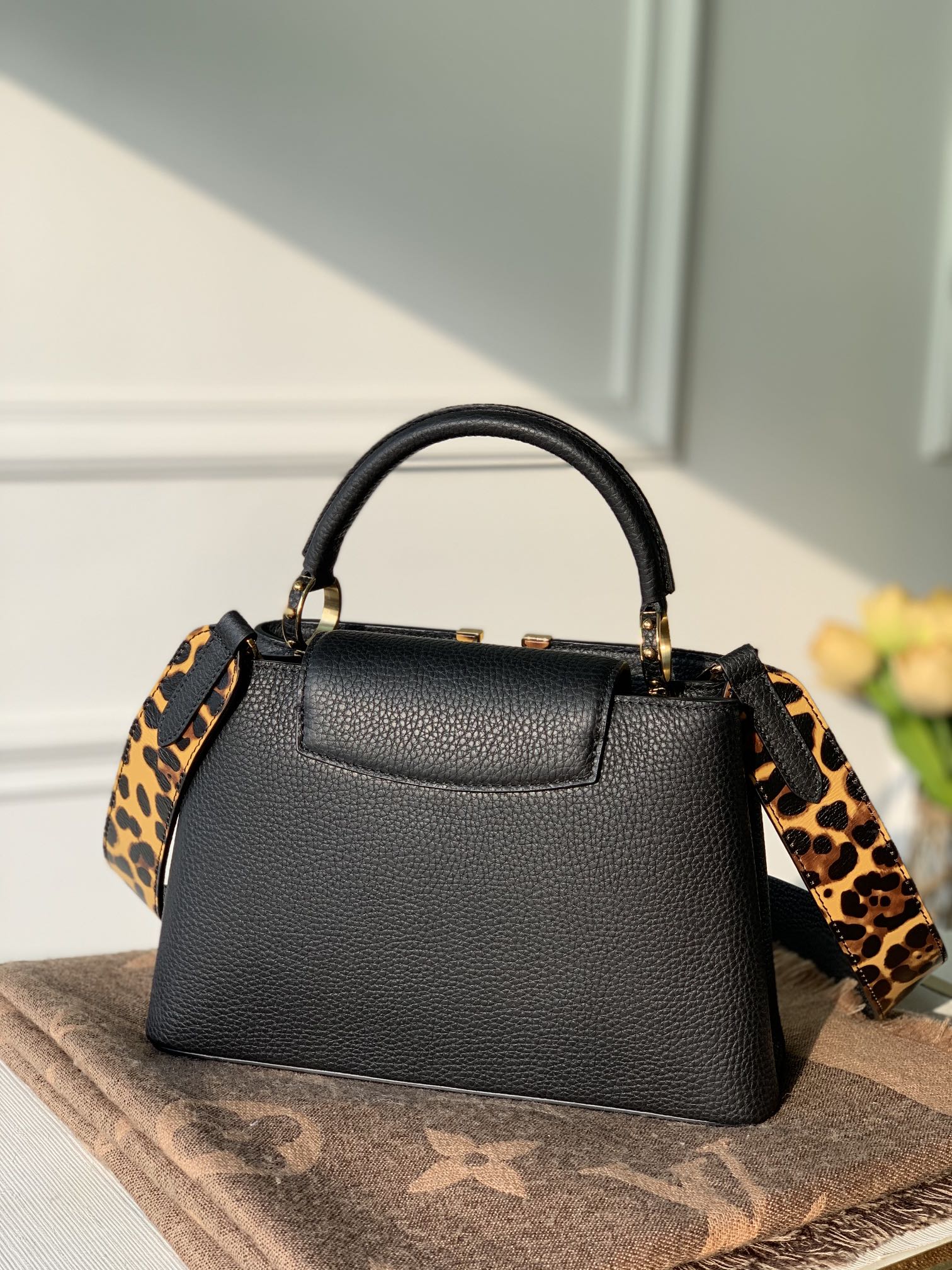 l0*is V*t0n capucines bag-27*18*9cm