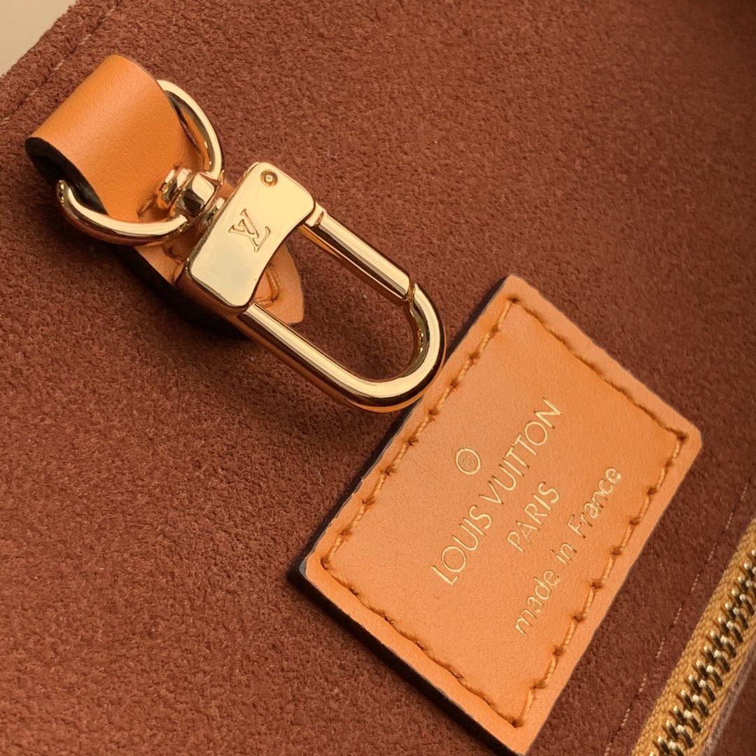 l0*is V*t0n fold tote bag-35*40*17cm