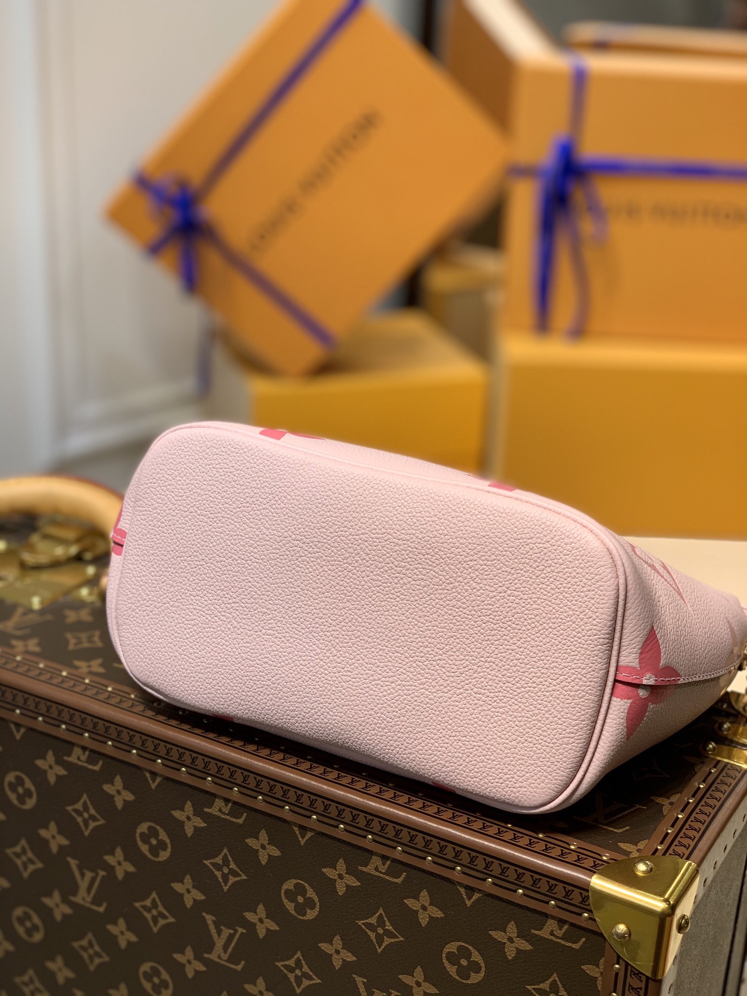 l0*is V*t0n marshmallow hobo-24*22*13cm