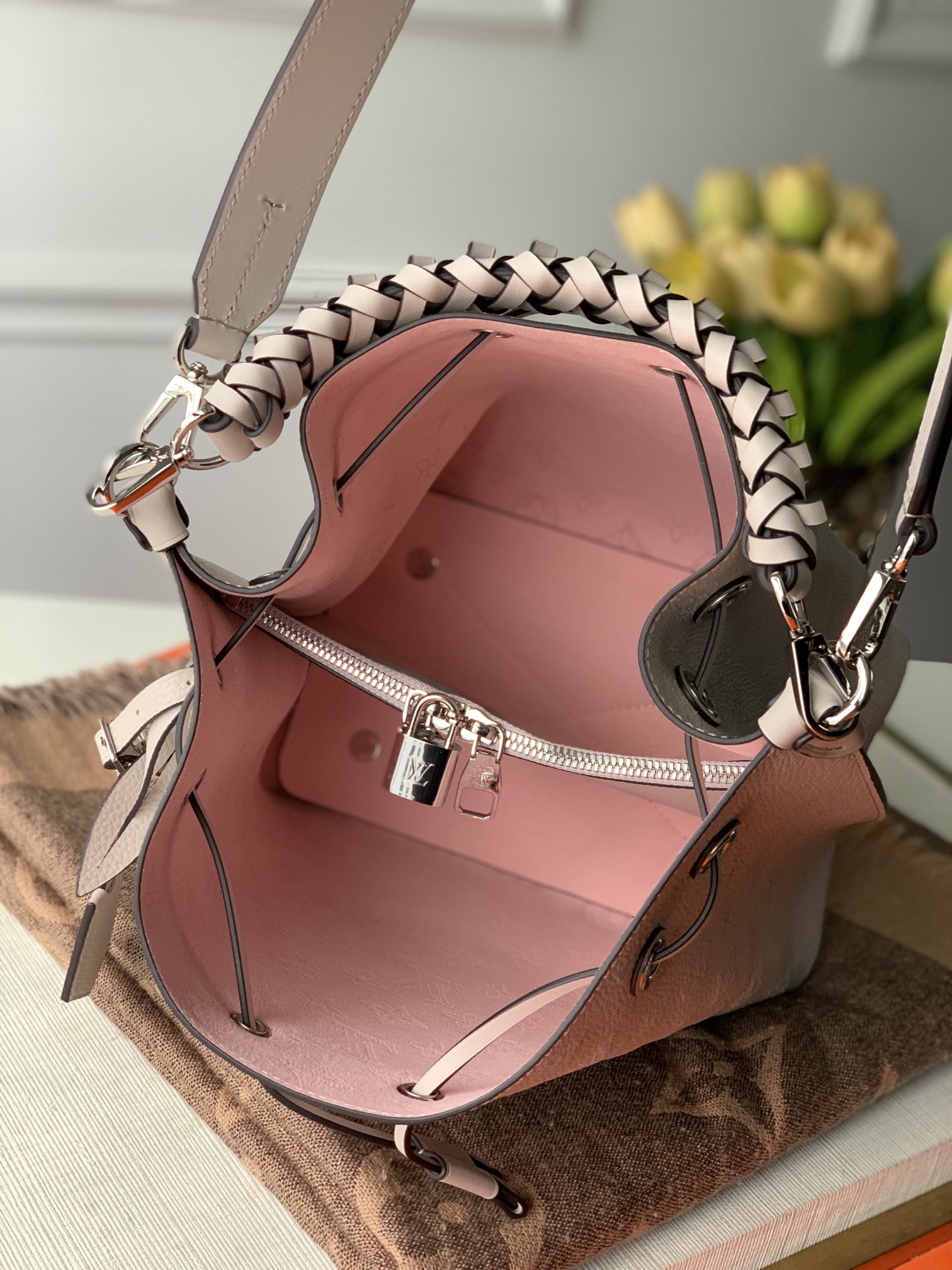 l0*is V*t0n muria tote bag-25*25*20cm