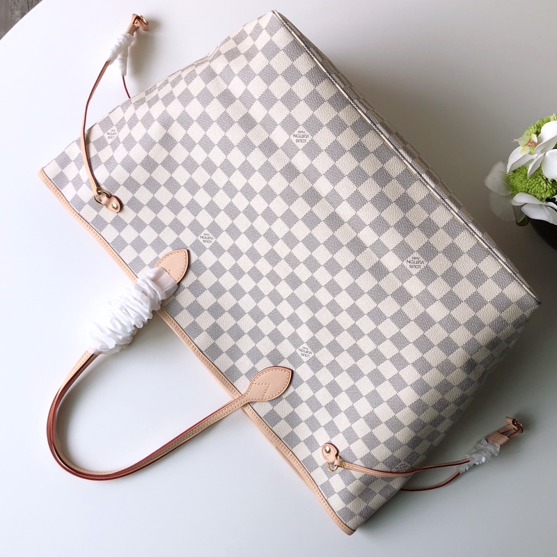 l0*is V*t0n neverfull gm ( beige inside) -40*33*20cm
