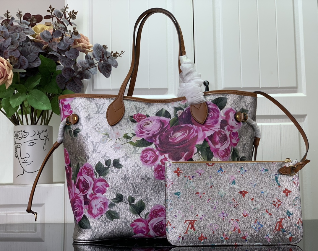 l0*is V*t0n neverfull m46102-32*29*17cm